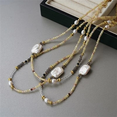 Necklaces Cloch Nádúrtha Bán